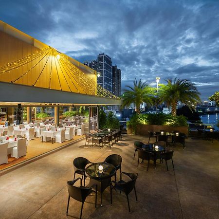Sun & Moon, Riverside Hotel Phnom Penh Extérieur photo